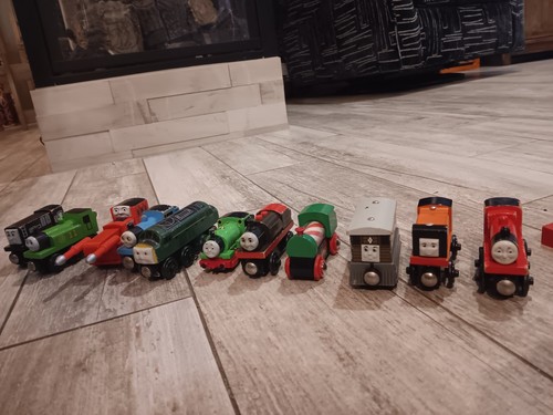 Thomas and friends wooden - thomas,